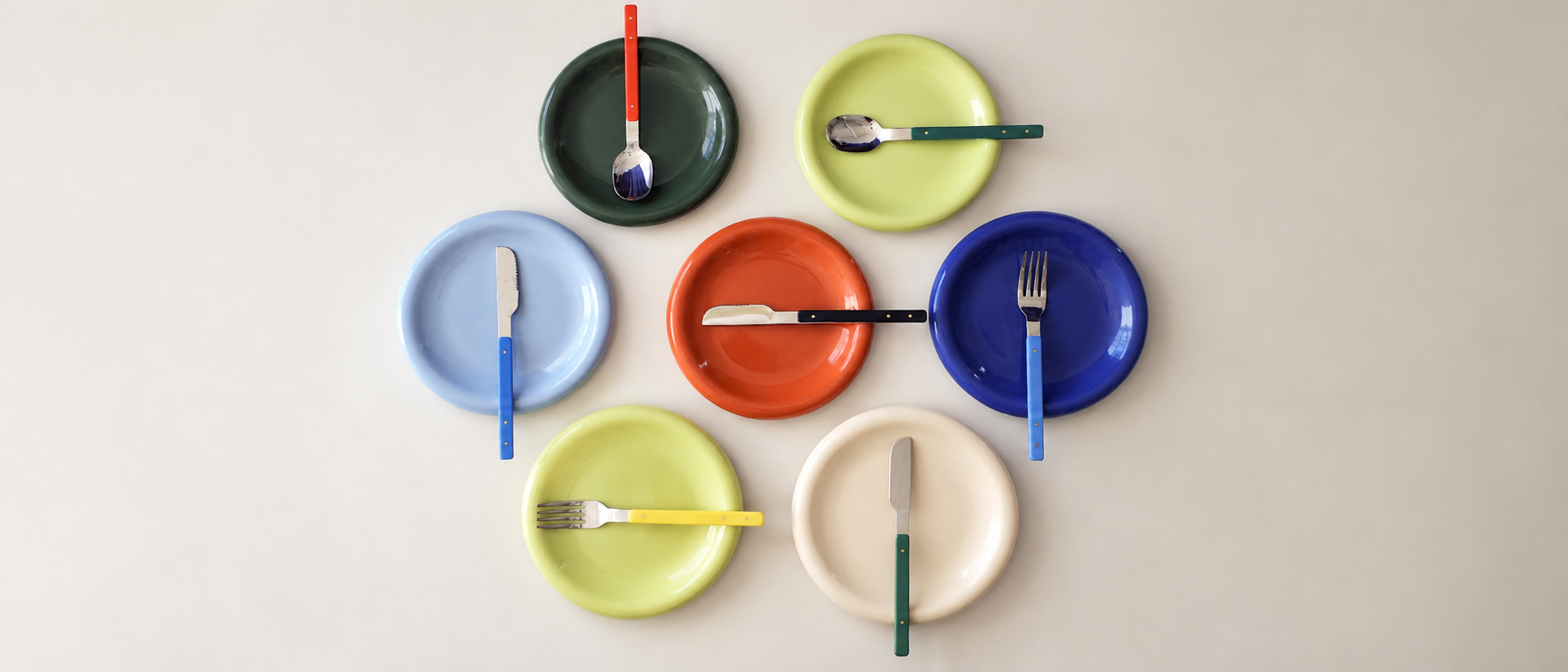 Modern tableware for everyday dining